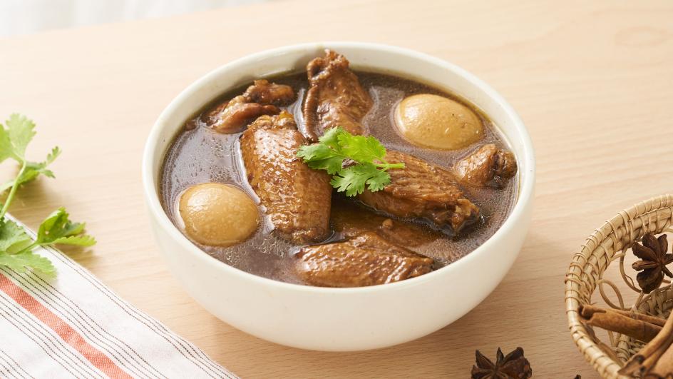 ปีกไก่พะโล้