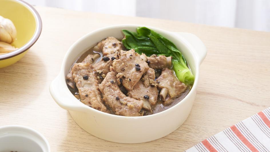 ซี่โครงหมูอบพริกไทยดำ