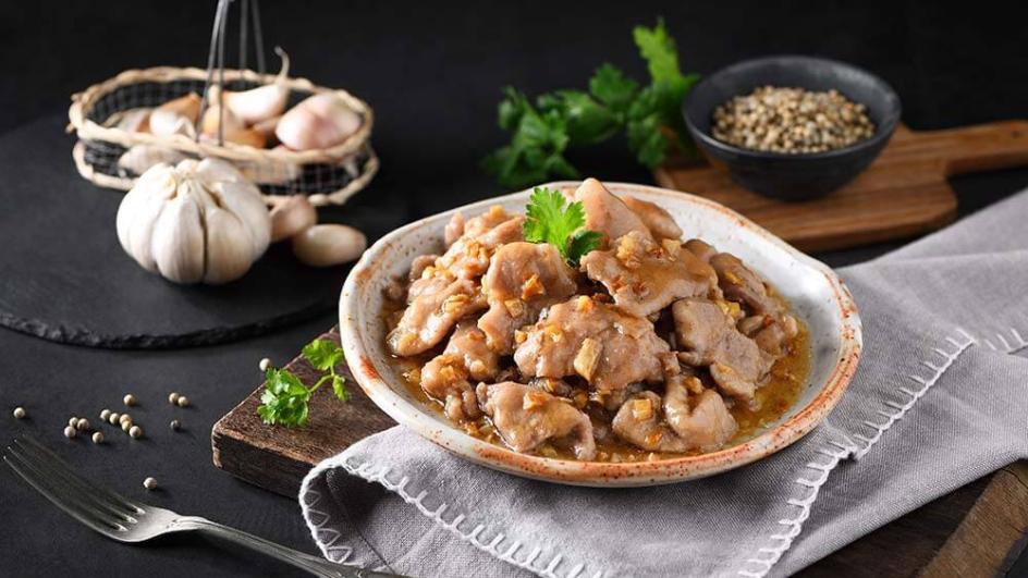 หมูกระเทียมพริกไทย