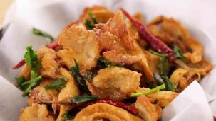 ลาบเห็ดทอด
